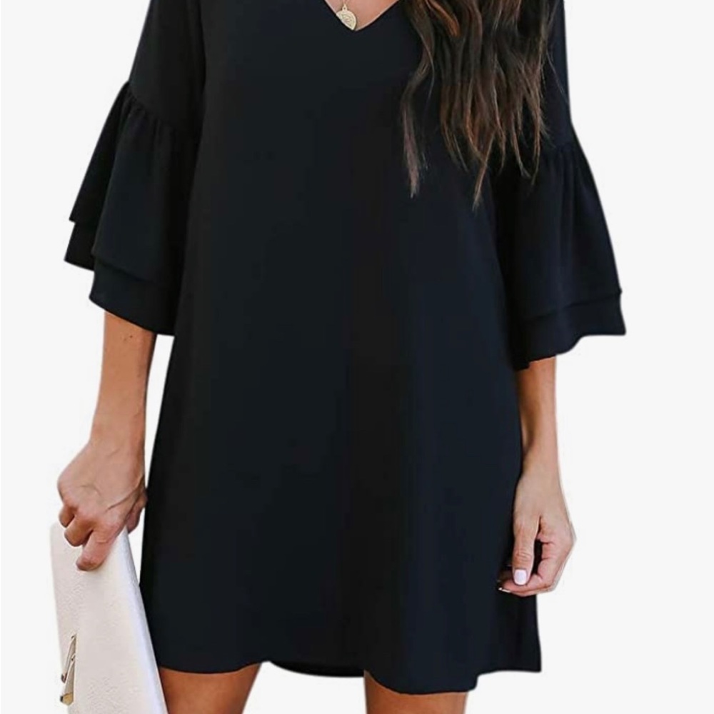 Womens’s Black Shift Dress Bell Sleeves.  Back zip, lined.